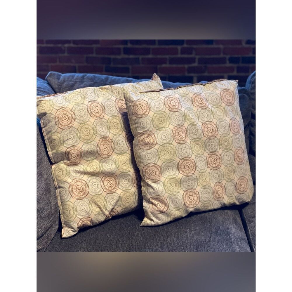 Decorative Handmade Retro Circle Pattern Throw Pillows Neutral Colors - 17”x17”